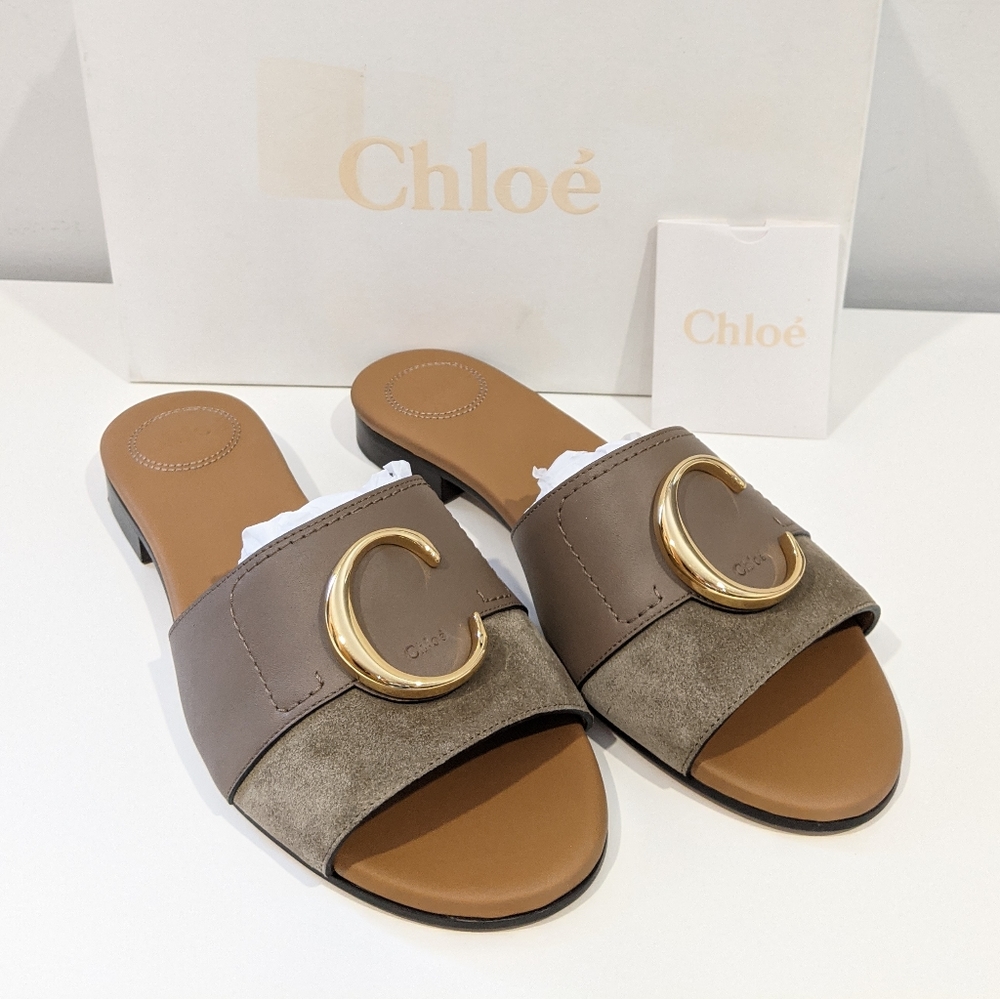 NEW Chloe C logo flats sandals slide